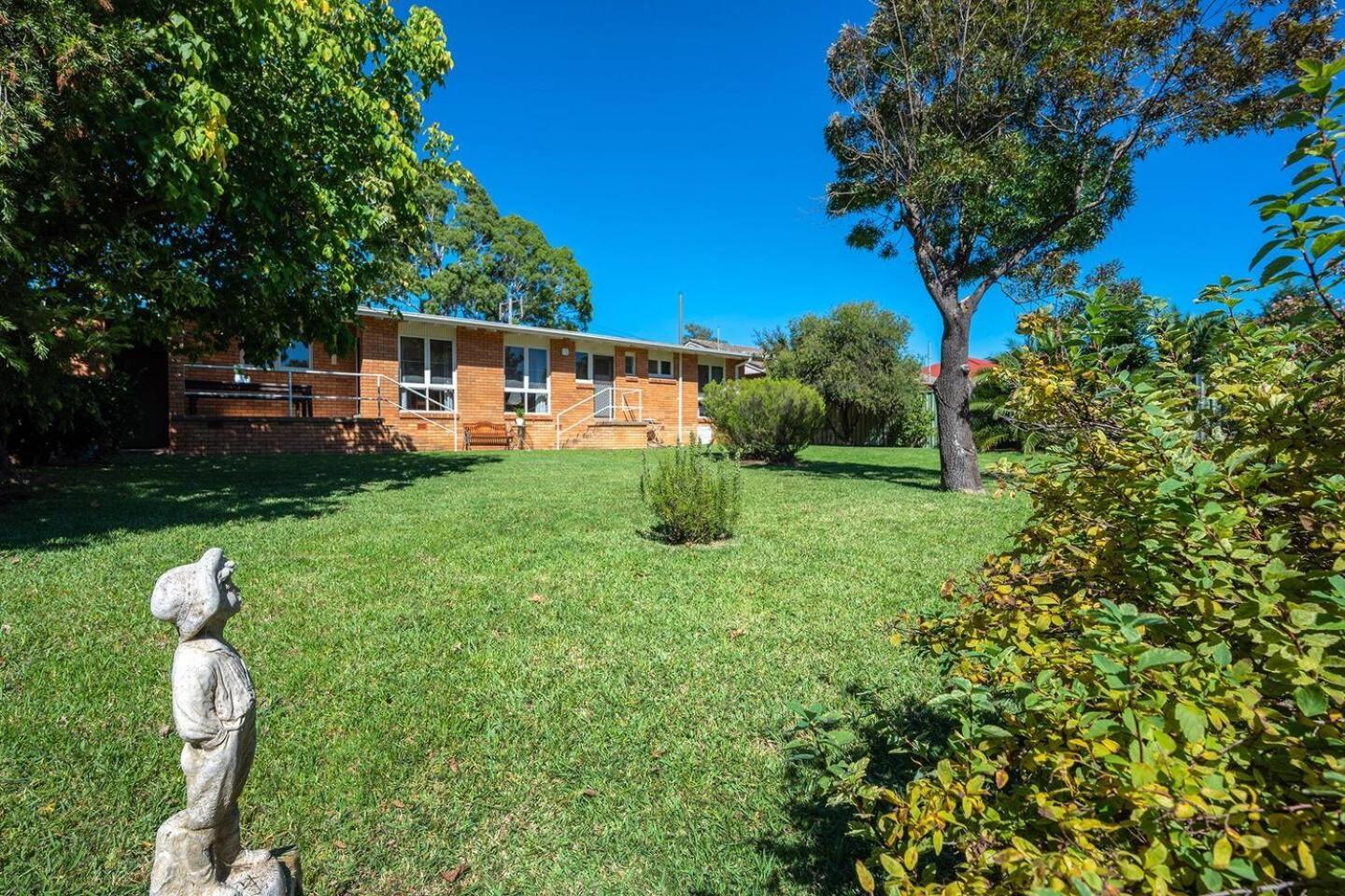 8th Tee - Retro Vibes Peacefully Tucked Away Holiday home *